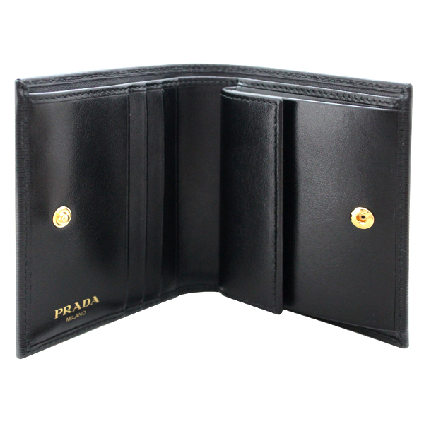 国内即発】PRADA 二つ折り財布 レザー 黒 三角ロゴ 1MV204 国内即発