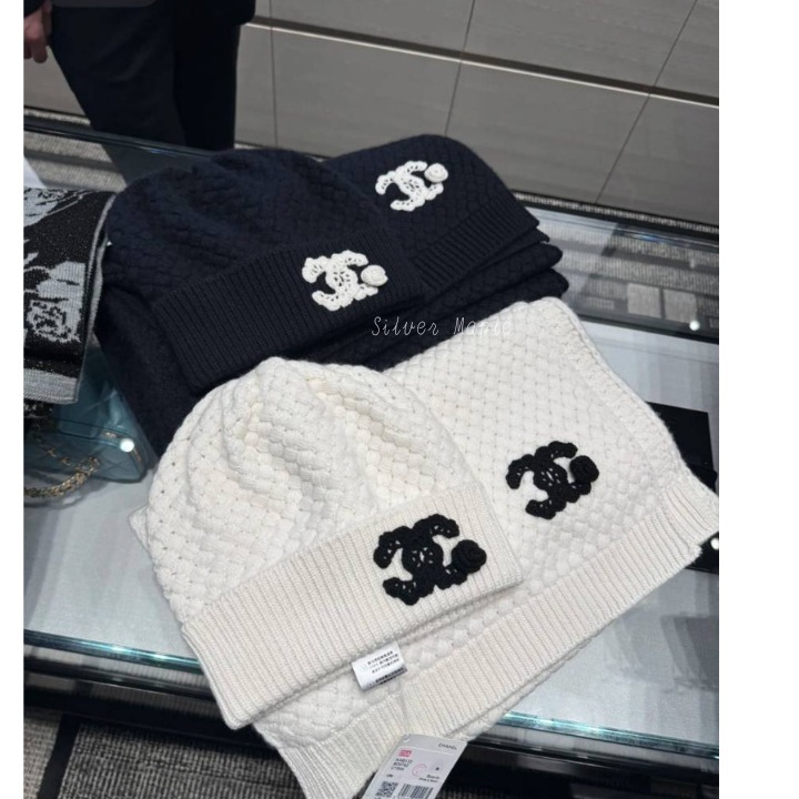 希少 CHANEL ビーニー ケーブル編み 希少 CHANEL ビーニー ケーブル