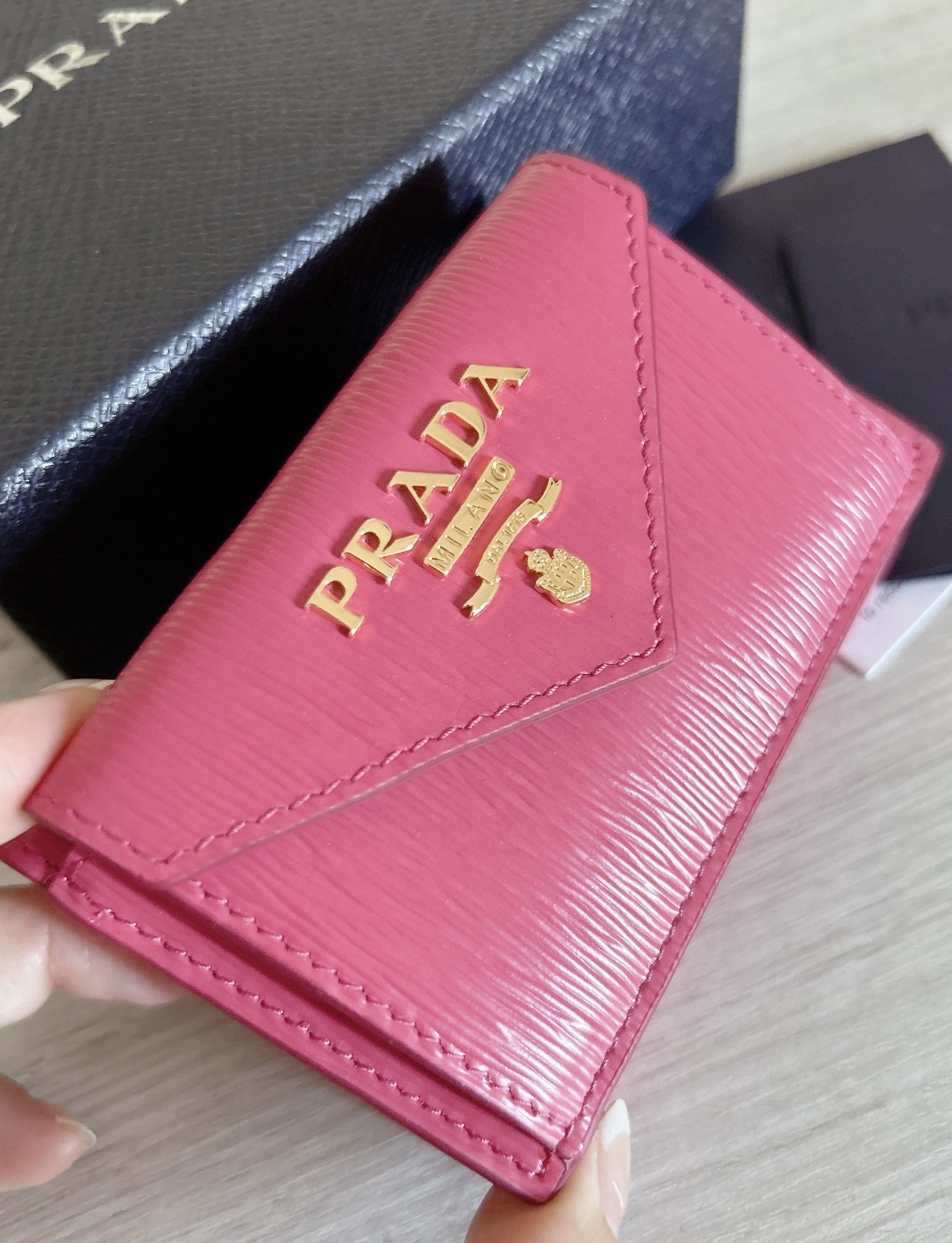 プラダ PRADA 3つ折り財布/ミニ/コンパクト レザー ピンク系 財布