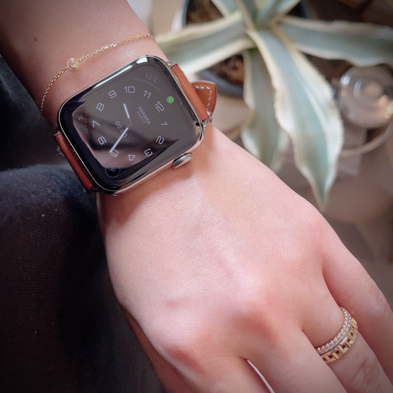 日本完売】Apple Watch Hermes シンプルトゥール 40mmベルト (HERMES