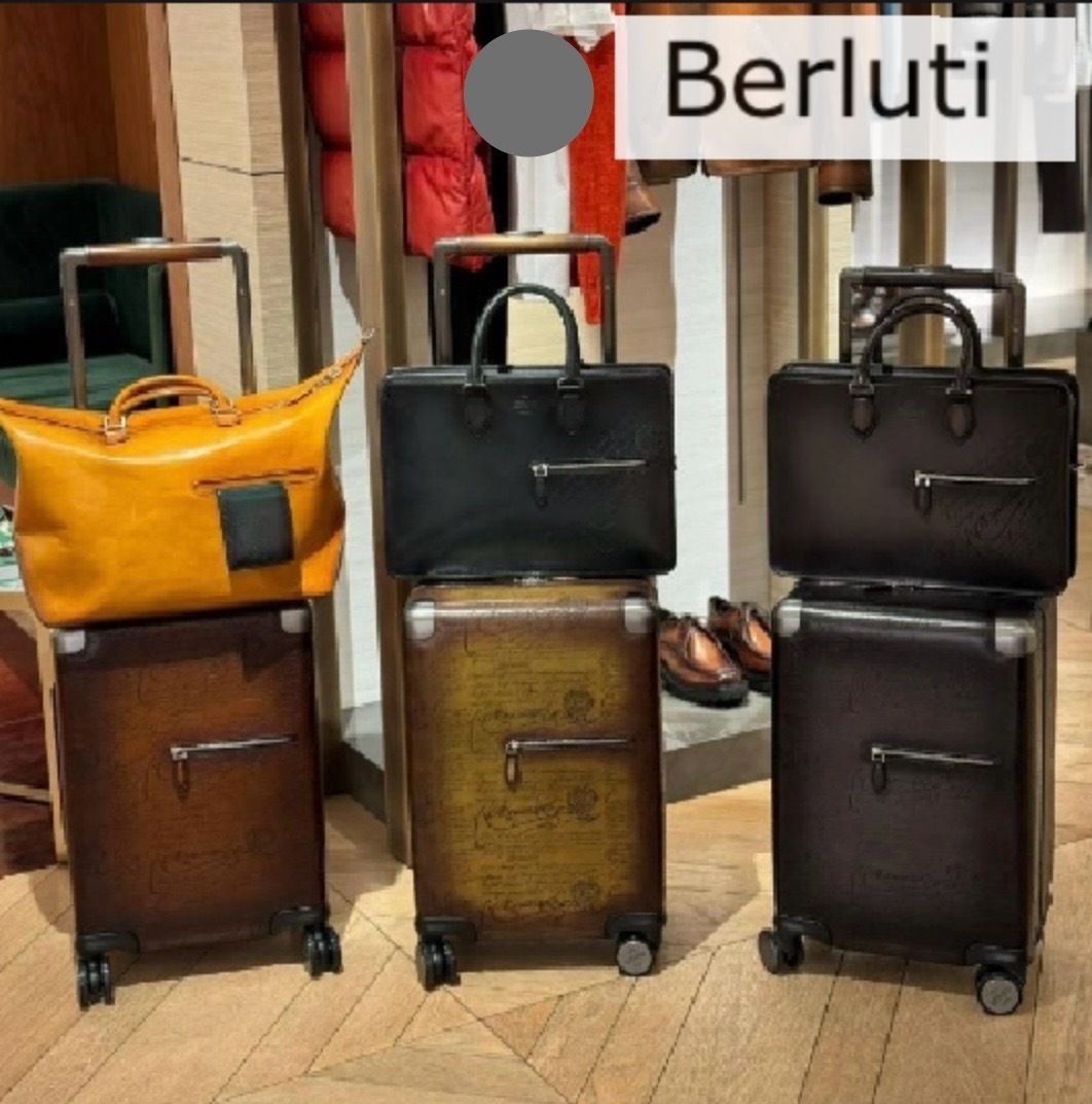 美品】べルルッティ スーツケース FORMULA 1000トロリー 美品】べ