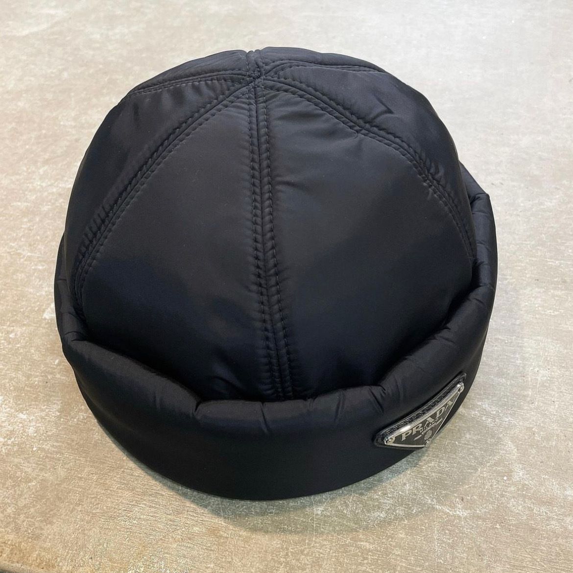 話題】PRADA◇Re-Nylon ロールキャップ ビーニー ユニセックス (PRADA