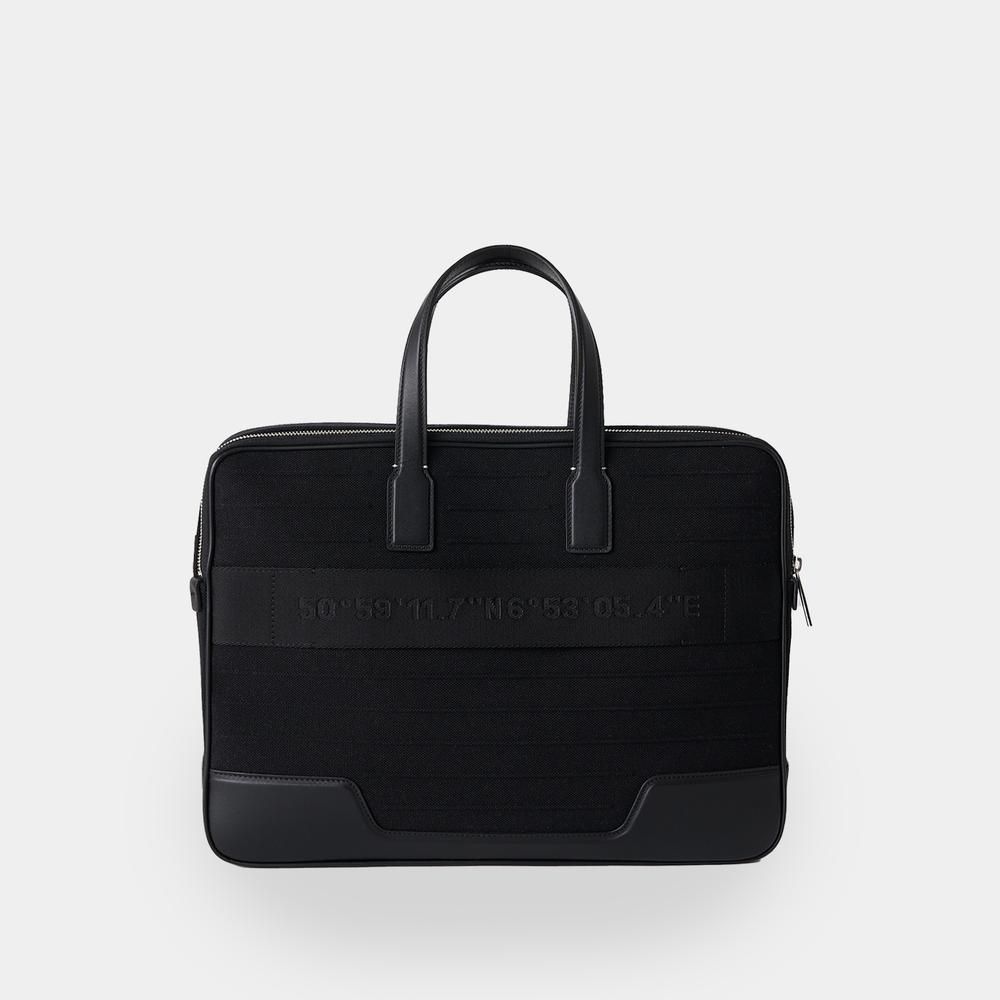 A4可 RIMOWA アタッシュケース 大容量 ビジネス 旅行 黒 A4可 RIMOWA