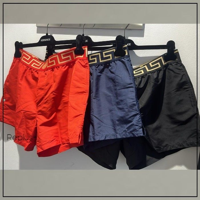 VERSACE ヴェルサーチェ 水着 スイムウェア レッド