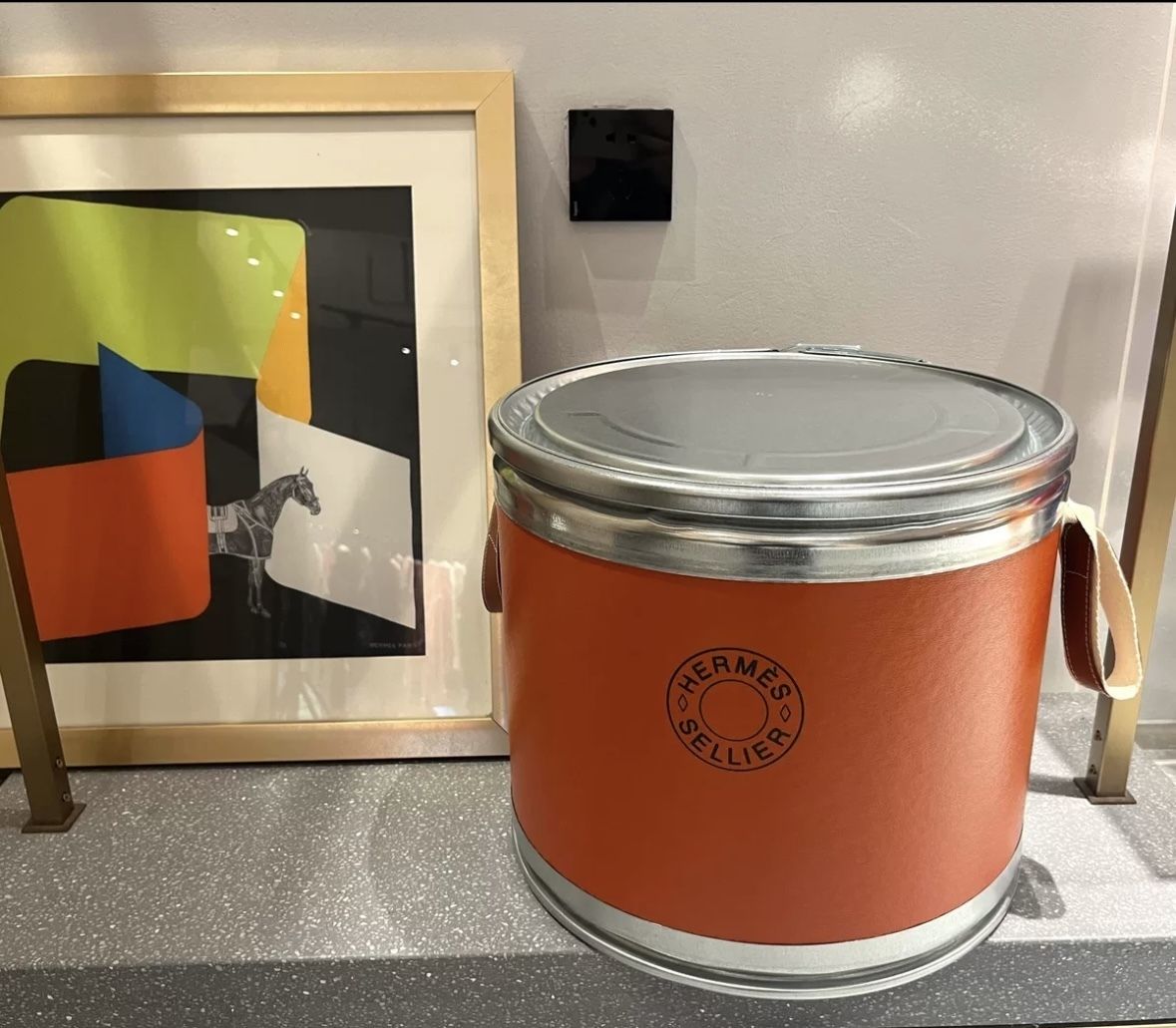 国内即送】エルメス Boite Smallboxサドルボックス 収納ケース (HERMES