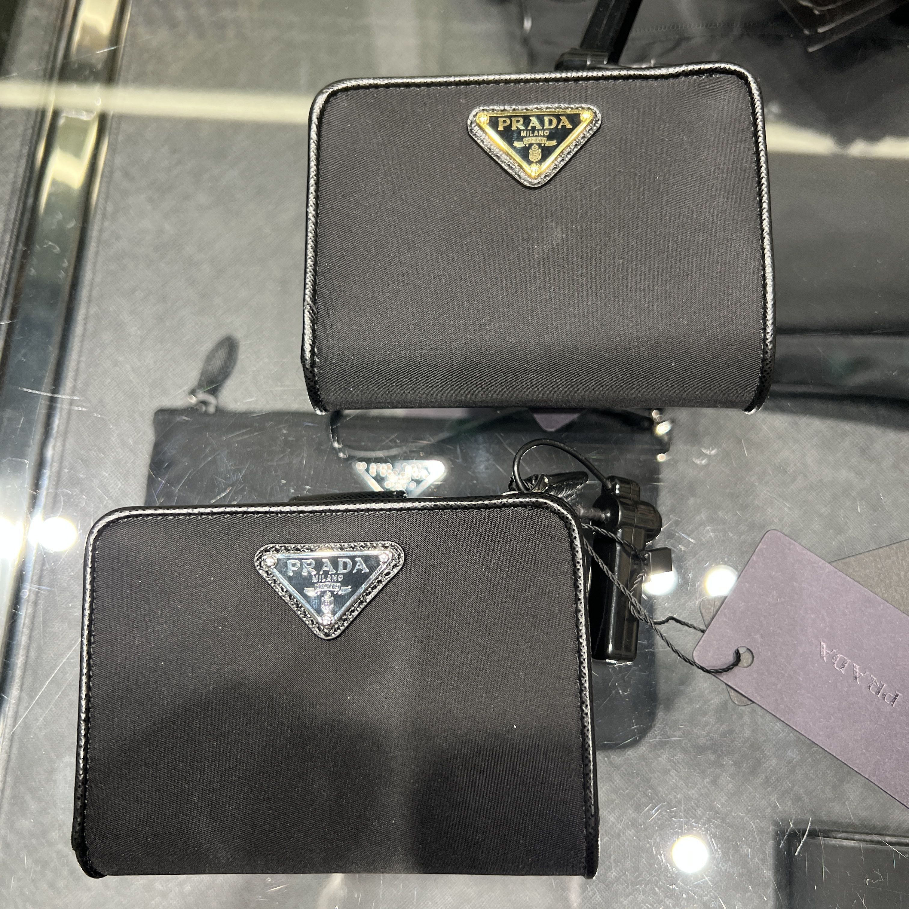 セール】PRADA プラダ レディース ナイロン財布 1ML018 (PRADA