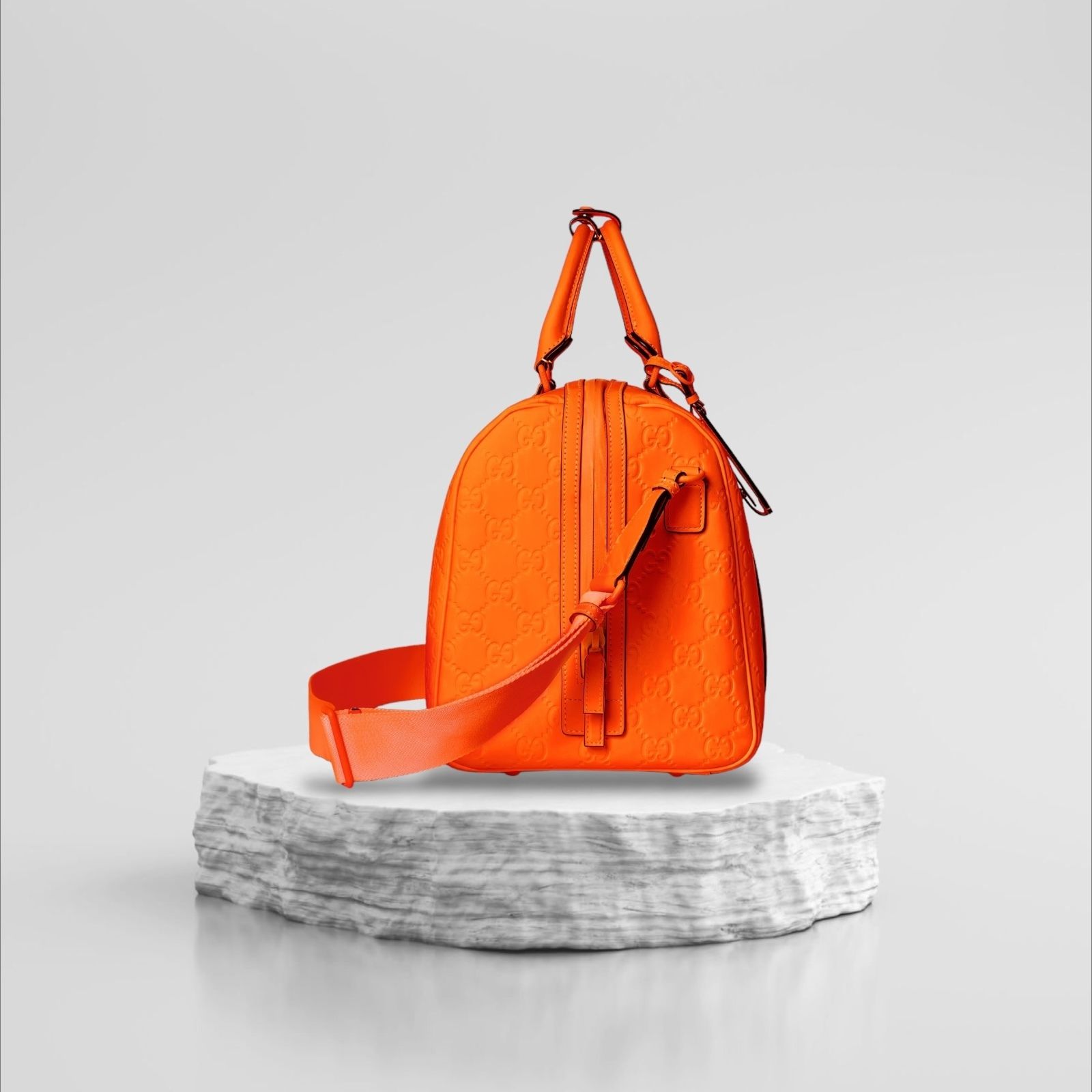 GUCCI＊GG rubber-effect duffle bag ボストンバッグ＊送料込 (GUCCI