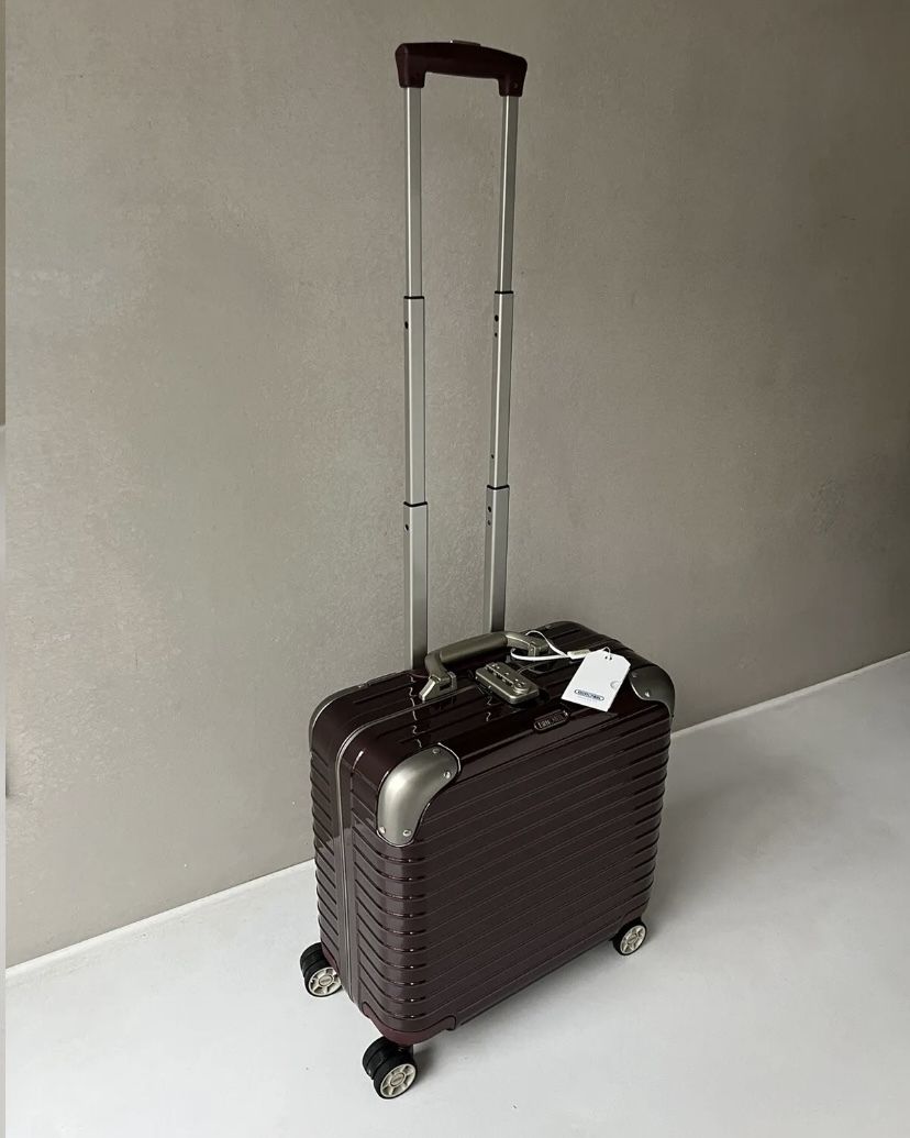 RIMOWA】Limbo Business Trolley ワインレッド 4輪 (RIMOWA/スーツ