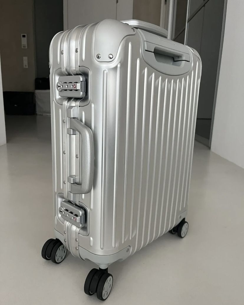 ショップ リモワ サルサ 63L 4輪 シルバー キャリーケース TSA リモワ