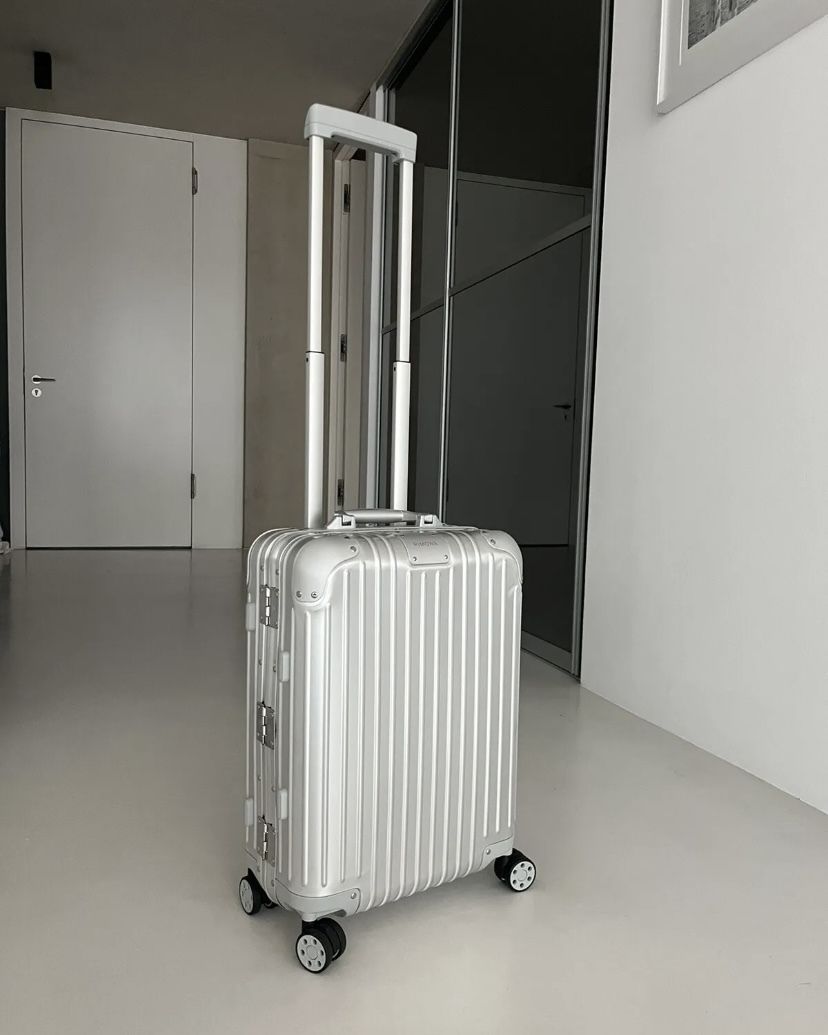 RIMOWA】Original Cabin S シルバー 4輪 (RIMOWA/スーツケース