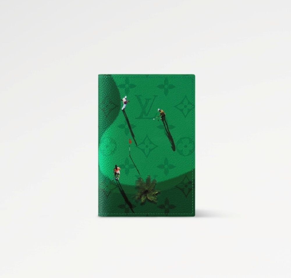 ギフトに最適！！【LOUIS VUITTON】パスポートカバー (Louis Vuitton
