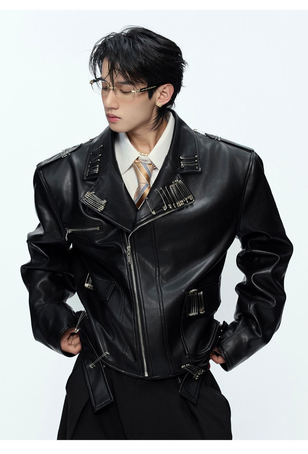 Argue Culture フェイクレザージャケット 安全ピン付き モード系