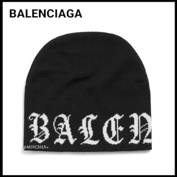 BALENCIAGA】All-around Blackletter Beanie ビーニー (BALENCIAGA