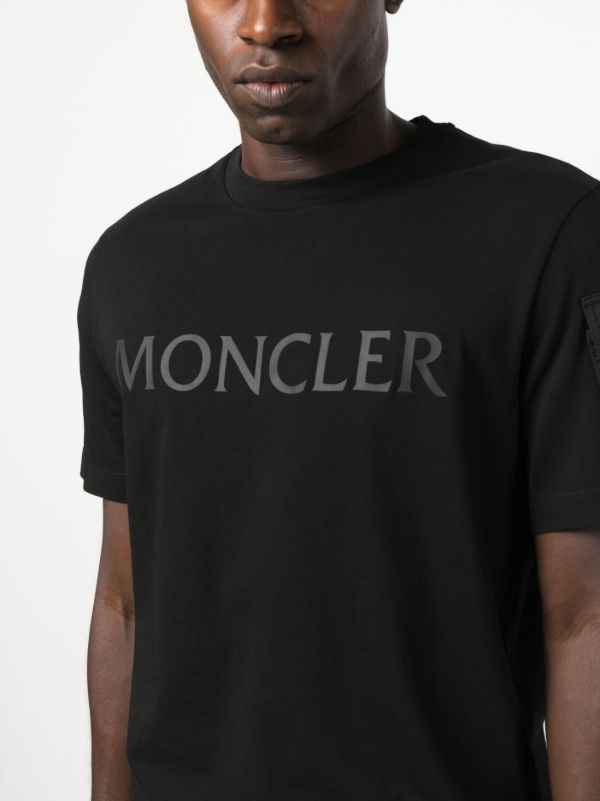 Moncler logo-print Cotton T-shirt | Black | FARFETCH