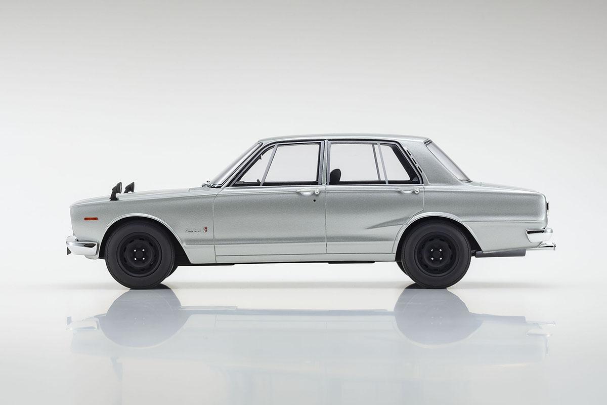 1/18 京商 スカイライン GT-R ケンメリ 白 ワタナベ 改造 カスタム 1