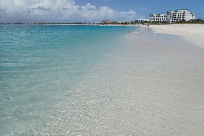 世界トップクラスの美しさを誇るビーチがあるイギリス海外領土の