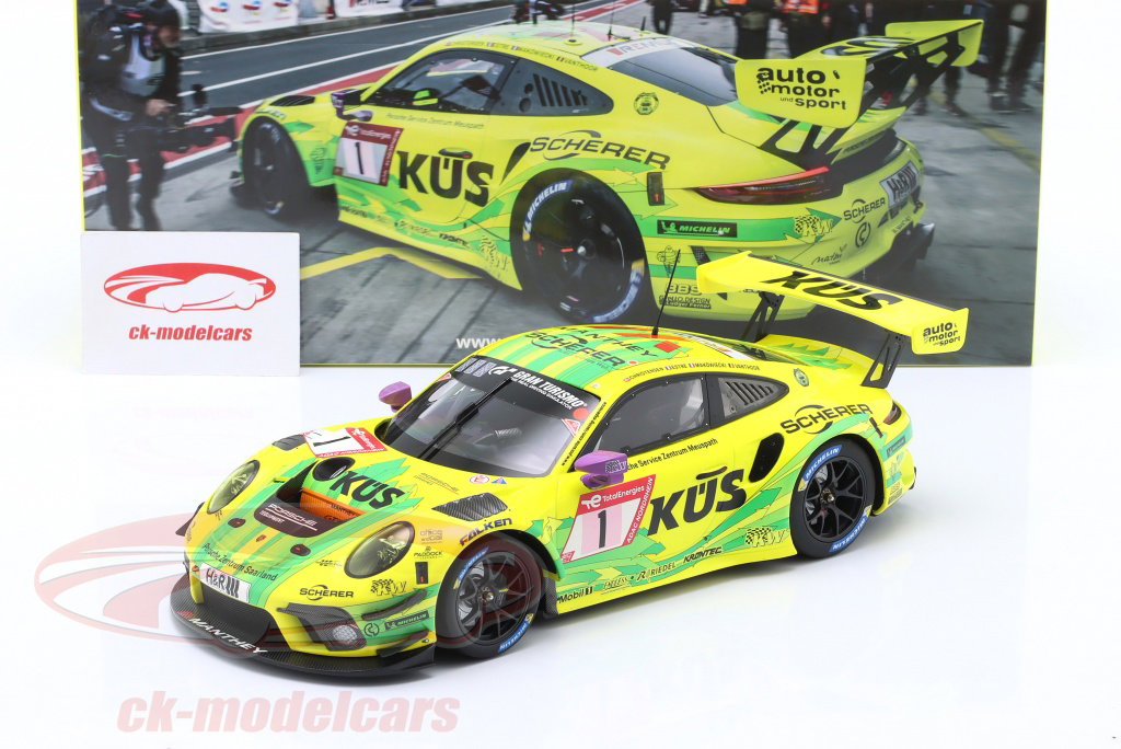 Minichamps 1:18 Porsche 911 GT3 R #1 24h Nürburgring 2022 Manthey