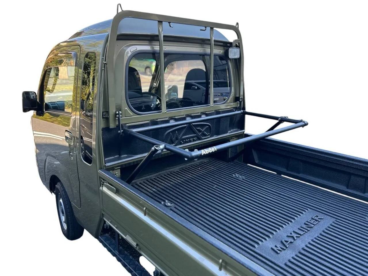 ハイゼットジャンボ】軽トラの荷台をフル活用！穴あけいらずで機能拡充