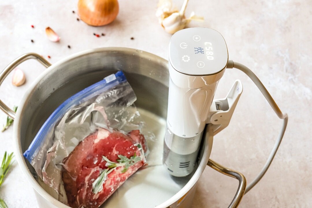 ZWILLING ツヴィリング SOUS-VIDE-STICK 低温調理器 低温調理器の通販
