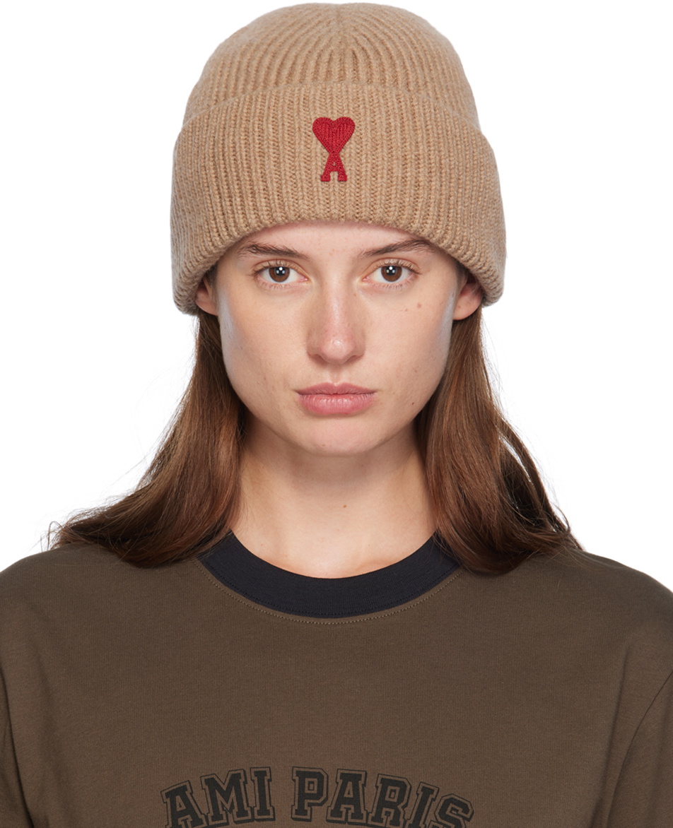 AMI Paris Tan Red Ami de Cœur Beanie AMI