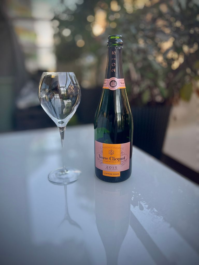 2015 Veuve Clicquot Champagne Brut Rosé Vintage - CellarTracker