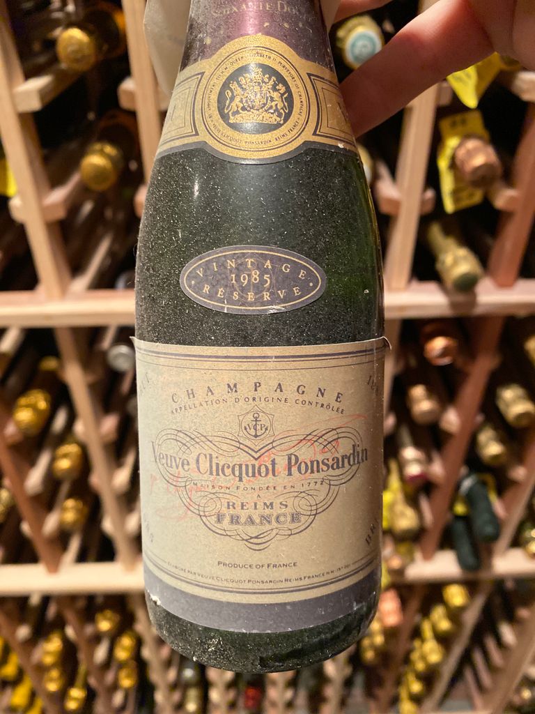 1988 Veuve Clicquot Champagne Brut Vintage Rare - CellarTracker