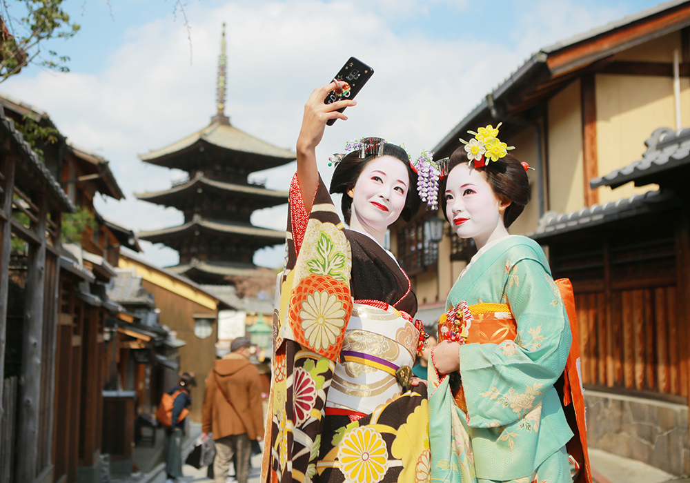 京都・清水寺：期間限定プラン・13歳以上の女性限定プラン】《舞妓ミニ