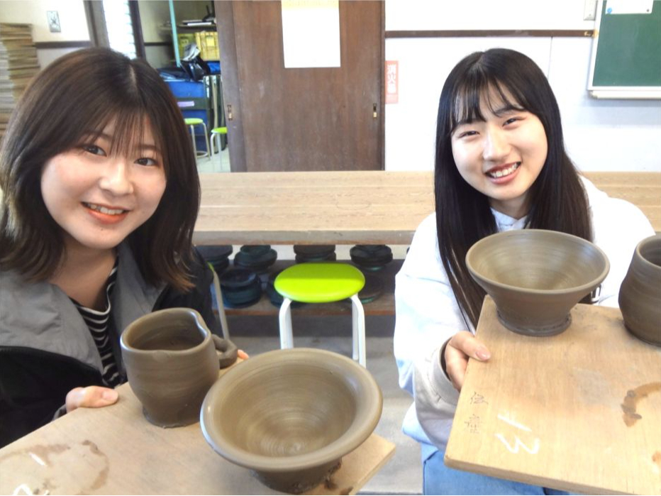 真作保証】 森里香山 伊賀焼 蹲 共箱・共布 真作保証】 森里香山 伊賀