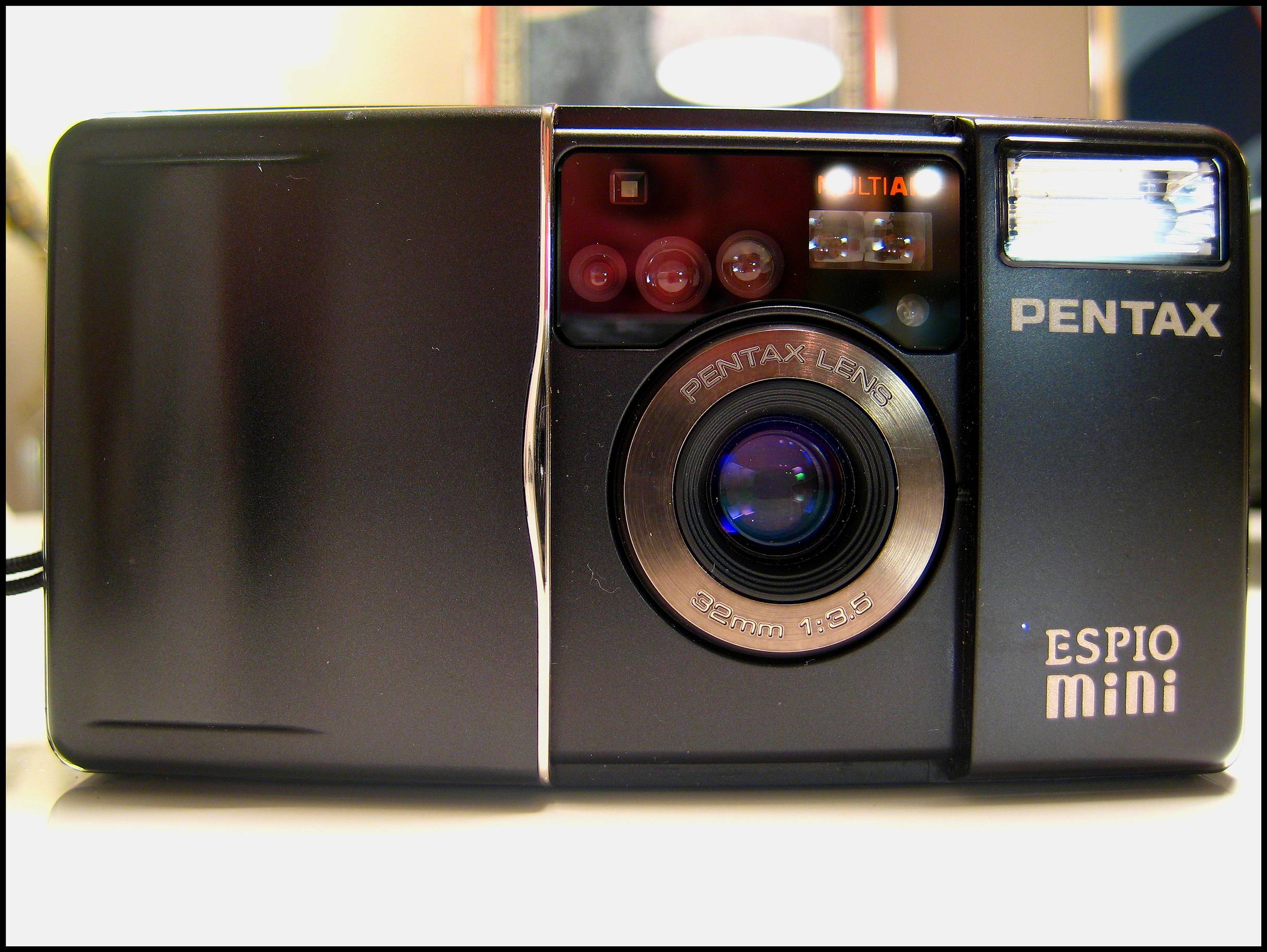 Lomopedia: Pentax Espio Mini · Lomography