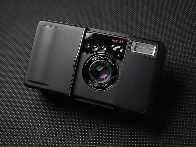 Lomopedia: Pentax Espio Mini · Lomography