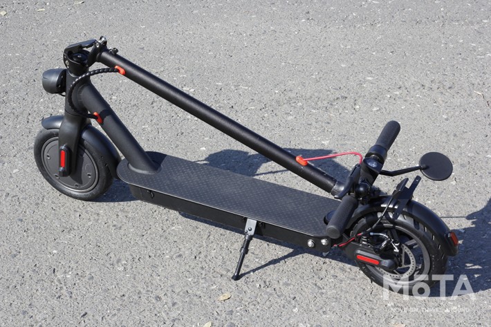 公道走行可能な電動キックボード「eXs1（エクスワン）」が最高速度と