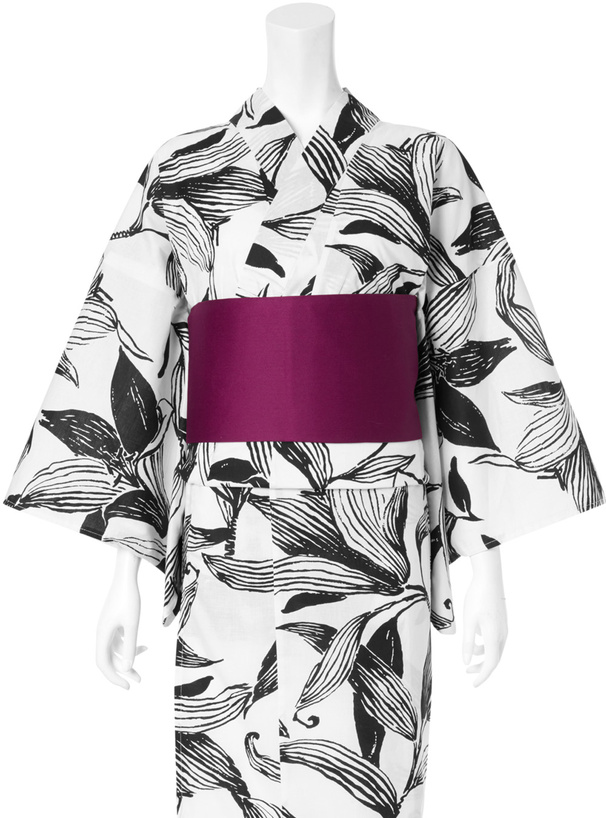 鉛筆画 「なれない浴衣」作品No．100 目にも涼やかな浴衣いろいろ