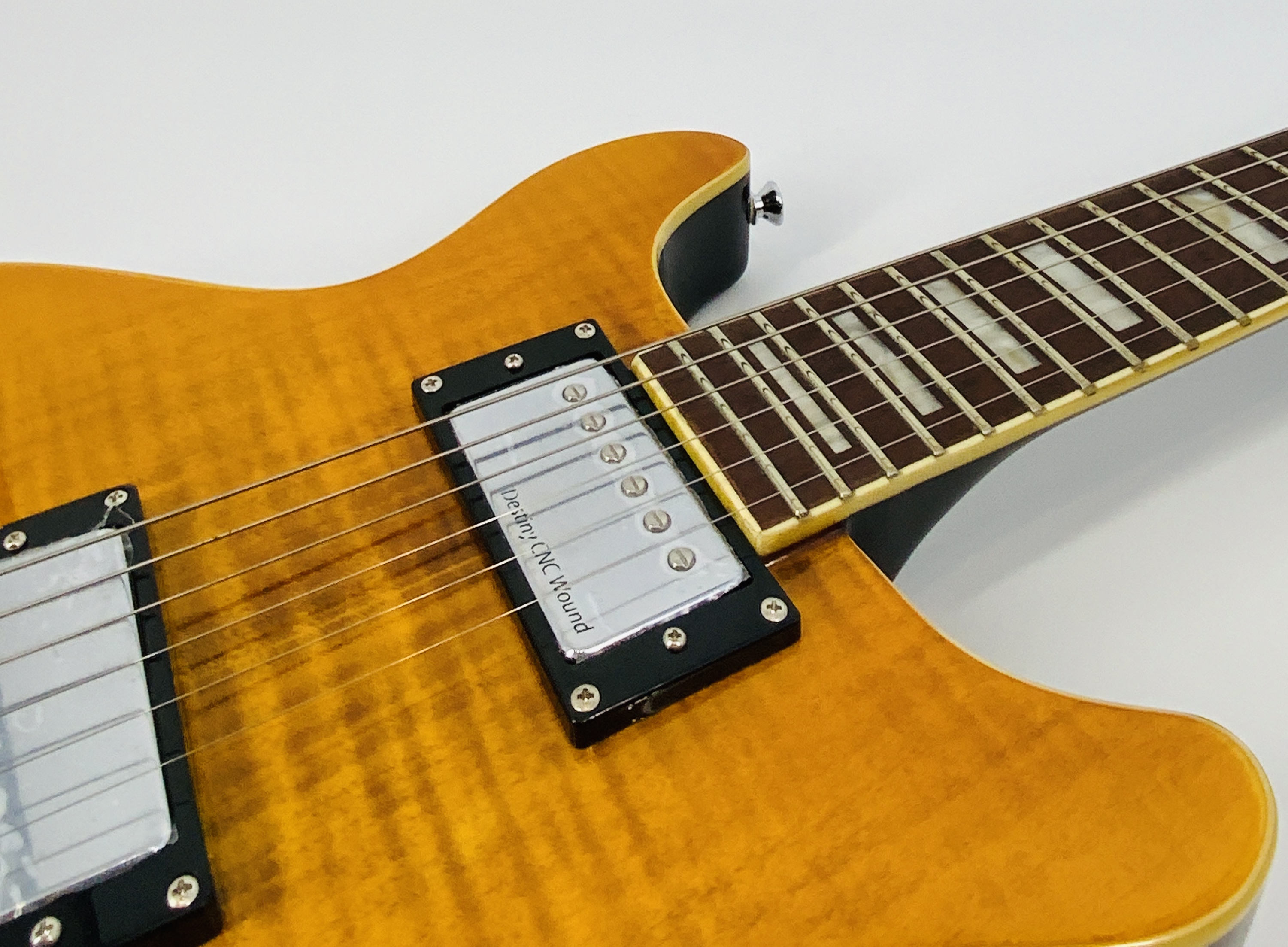 ギターファクトリー