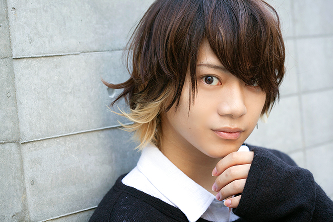 ① 2.5次元俳優 佐藤流司 デビュー前チェキ ① 2.5次元俳優 佐藤流