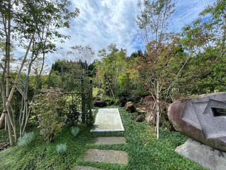 緑で街とつながり、周囲の自然に溶け込む住まい | 積水ハウスのプレス