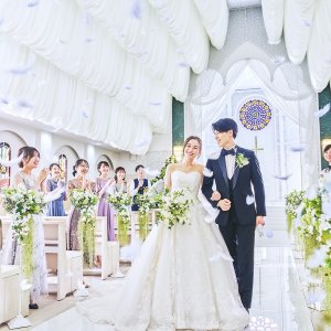 希少品 ジグソーパズル マリアージュ 結婚式(ペイネ) Amazon.co.jp