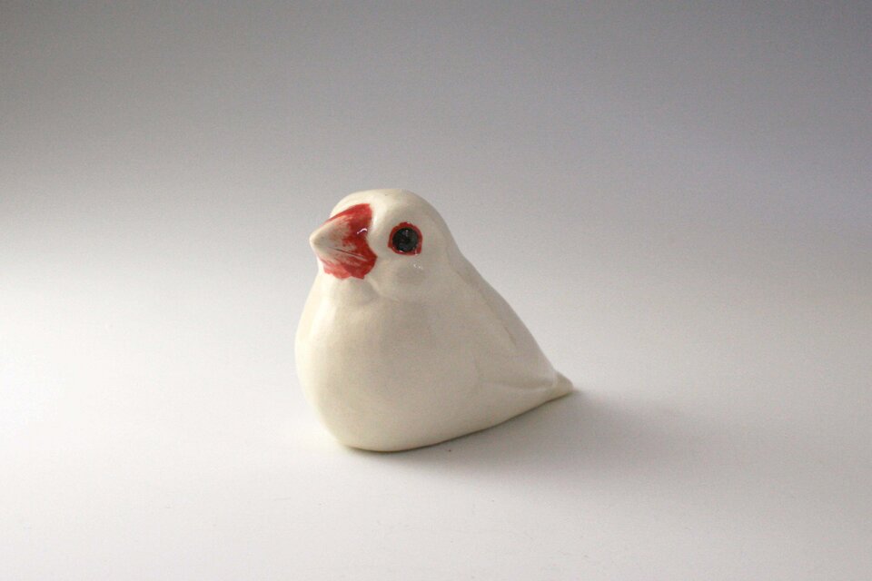 動物の陶置物＜白文鳥＞ | iichi 日々の暮らしを心地よくする