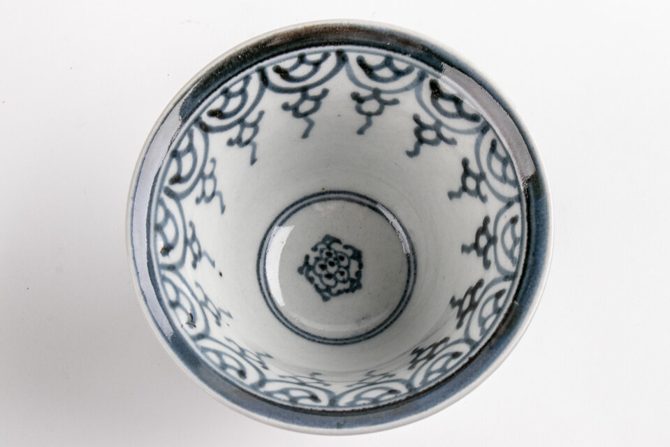 古伊万里 染付瓔珞文 向付 1客 江戸後期 E233A 個体B | iichi 日々の