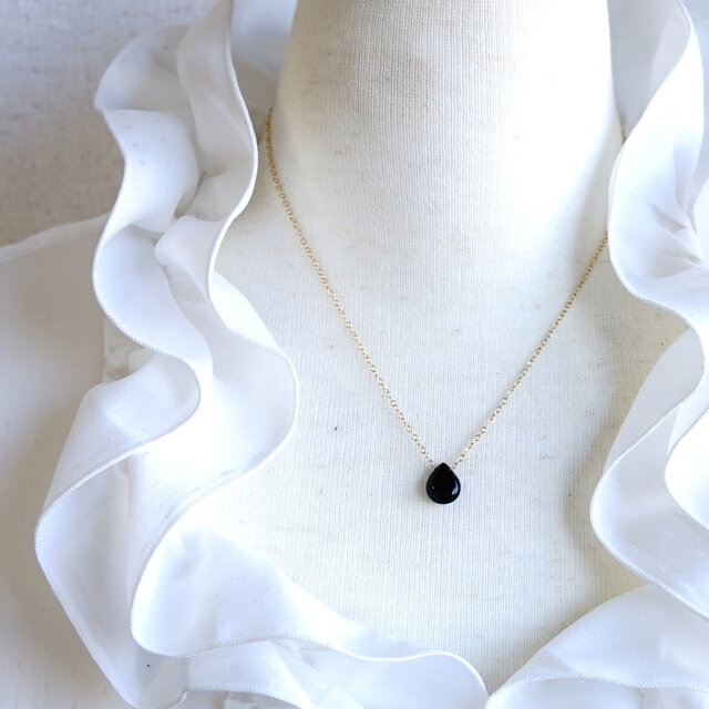 龍のモリオン！ネックレス！すっごいパワー！悪いのを回避してくれる