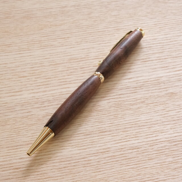 木製ボールペン | iichi 日々の暮らしを心地よくするハンドメイドや