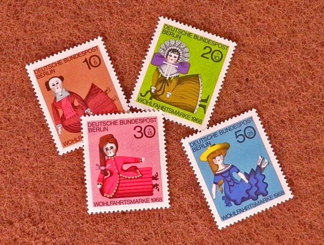 ドイツシリーズ切手（人形）Germany DA-STE083 | iichi 日々の暮らしを