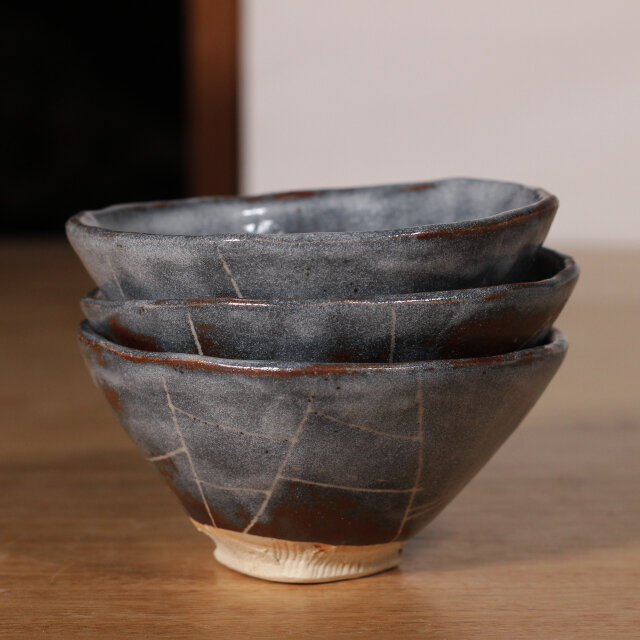 陶器 【鼠志野ご飯茶碗】g61 | iichi 日々の暮らしを心地よくする