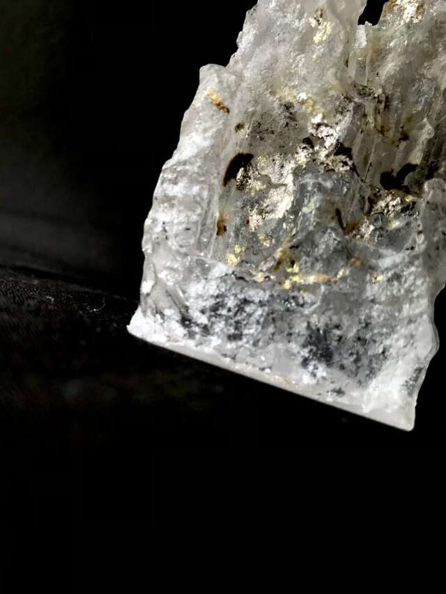 buildings」type.C ancient ruins 佐伯泰典作 | iichi 日々の暮らしを