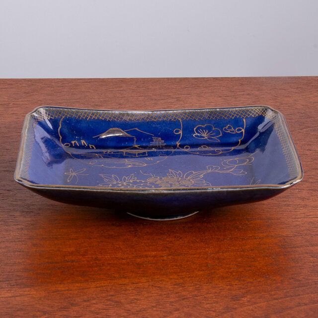 伊万里焼 瑠璃釉 金彩山水牡丹文 長皿 明治時代 D553 | iichi 日々の