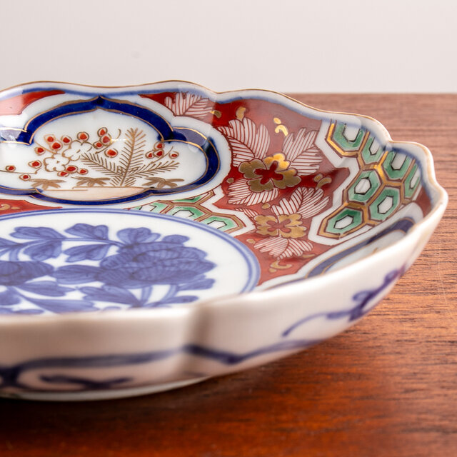 大聖寺伊万里 金襴手 輪花 窓絵 松竹梅の図 豆皿 197AS-BNo 大聖寺