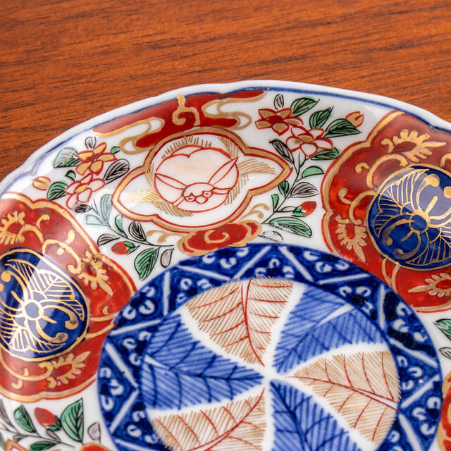 江戸期〜明治期の最上手の金蘭手古伊万里「華龍図皿三枚揃」本物保証