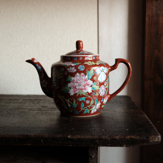 ブラウンにカラフルな草花◇中国景徳鎮 色絵急須 茶器 チャイナレトロ