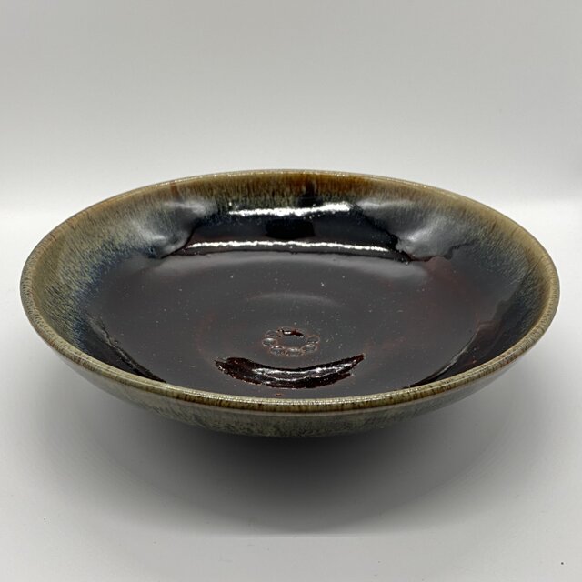 黒飴色の中深皿 【手仕事 民藝 和 陶器】 | iichi 日々の暮らしを