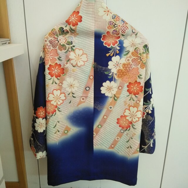 谷崎潤一郎の世界 振袖からマーガレット | iichi 日々の暮らしを