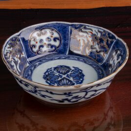 大聖寺伊万里 金襴手 更紗花文 菊形豆皿 明治時代 E106B | iichi 日々